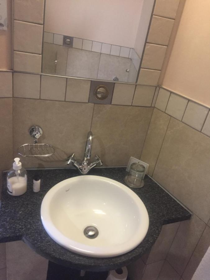 Mabungubwe Hotel Apartments - Home Away From Home Johannesburg Eksteriør bilde