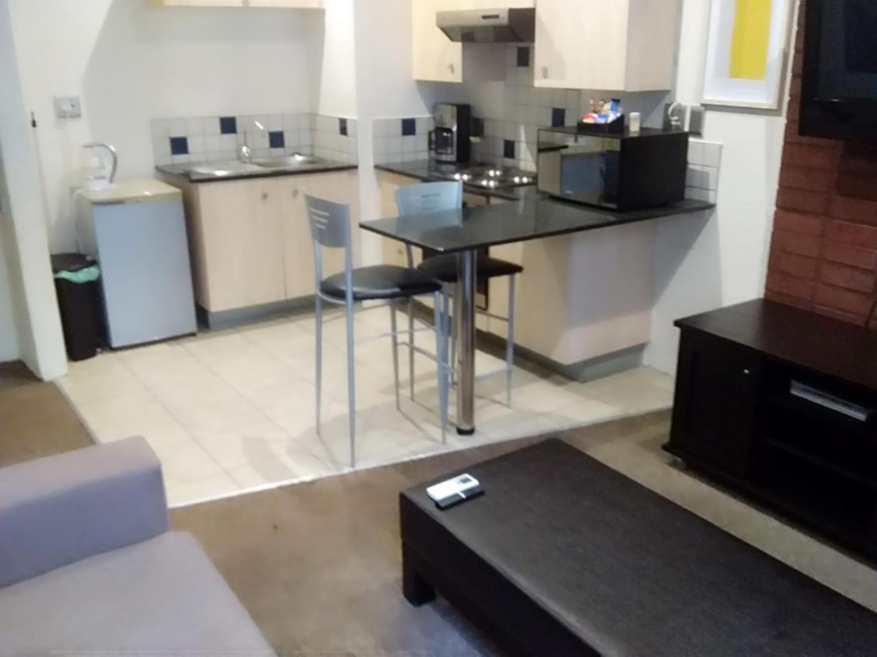 Mabungubwe Hotel Apartments - Home Away From Home Johannesburg Eksteriør bilde