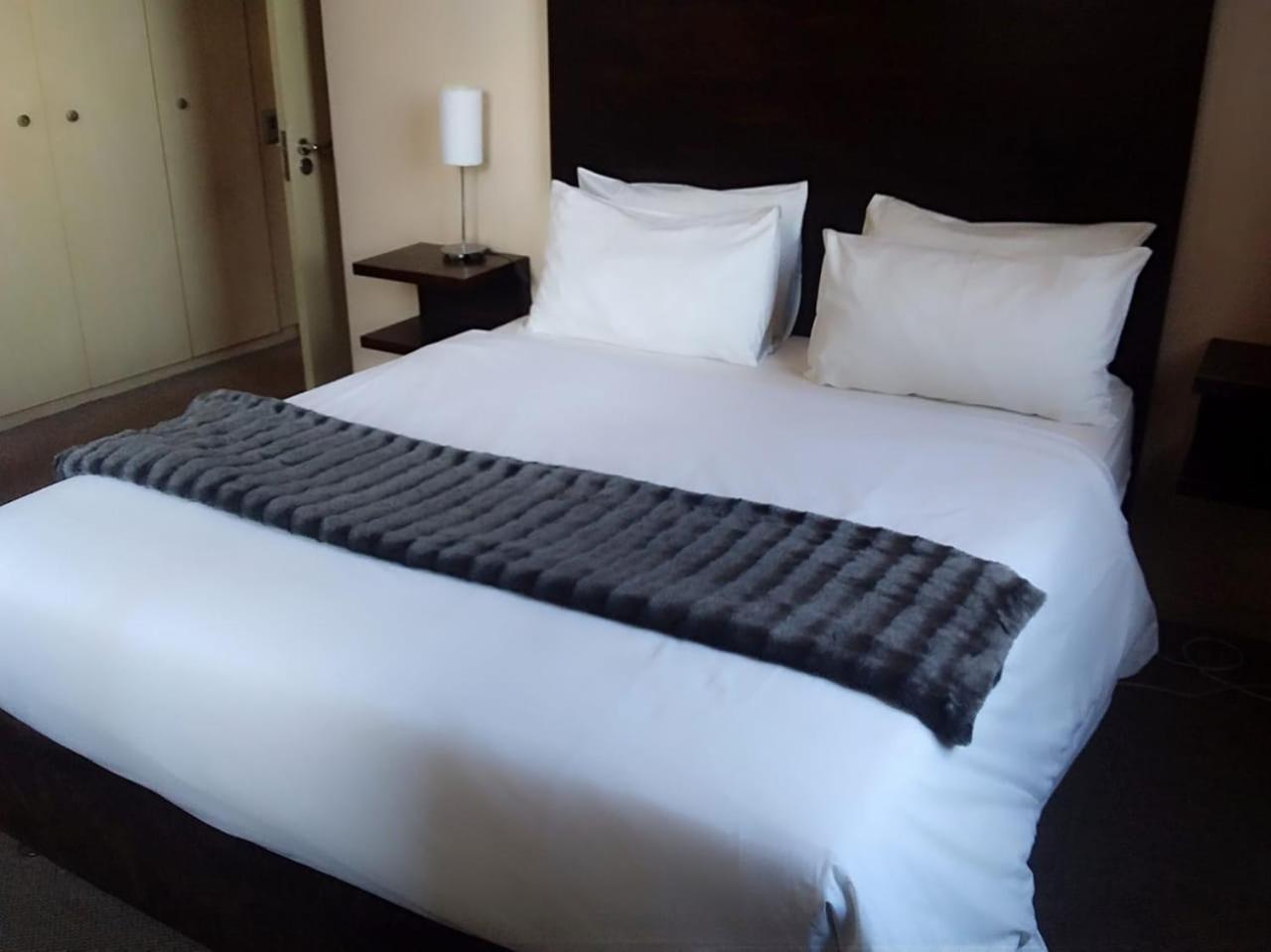 Mabungubwe Hotel Apartments - Home Away From Home Johannesburg Eksteriør bilde